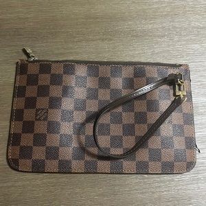 AUTHENTIC Louis Vuitton Damier Ebene Wristlet